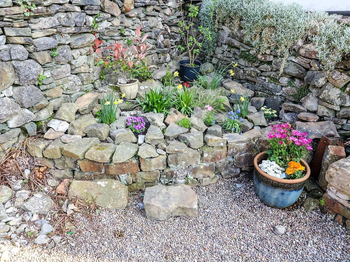 Copper Cottage Ingleton  0*, Ingleton (North Yorkshire)